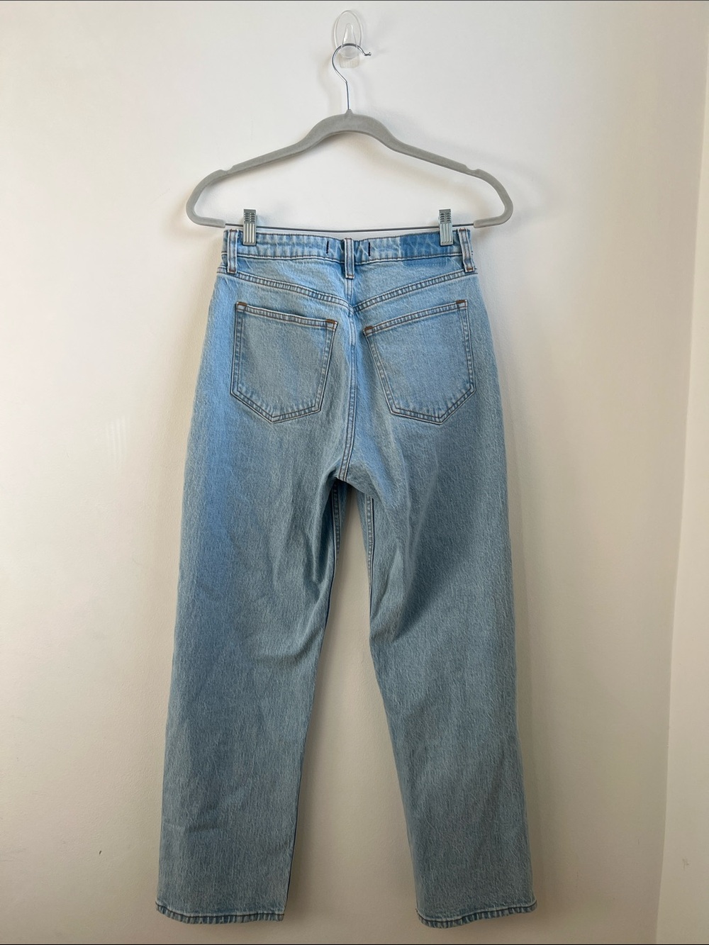 Abercrombie & Fitch The Vintage Straight High Rise Jean Curve Love in Light Wash - Picture 3 of 4